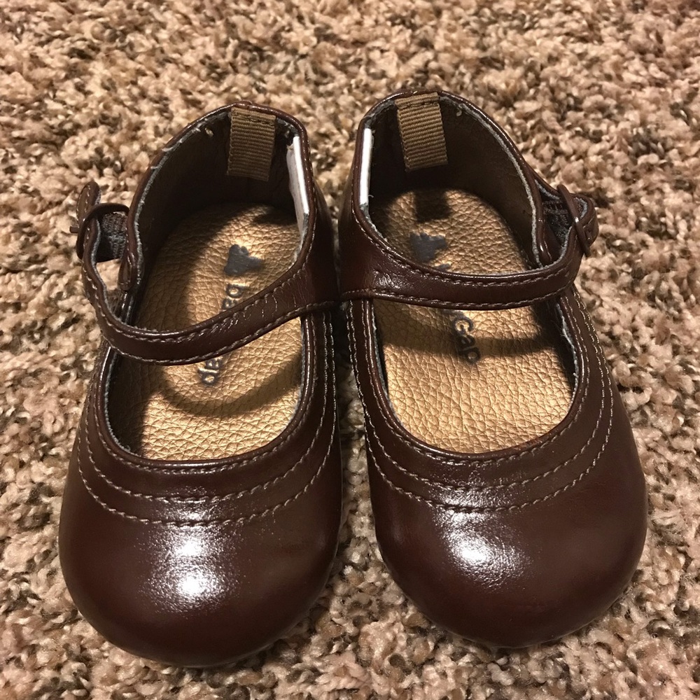 New Baby Gap Brown Mary Janes Toddler Size 4